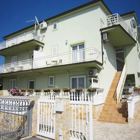 Apartment Bella